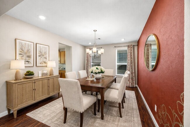 Photo - 11531 Taagan Ln