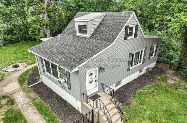 Photo - 28 S Richmond Ave