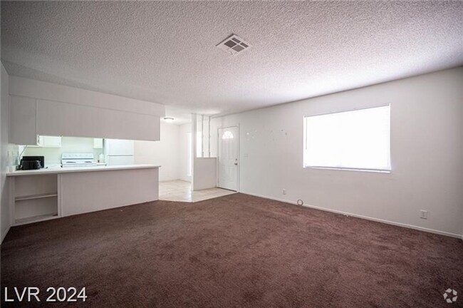 Building Photo - Beautiful 2 bedroom - 2 bath condo in Crai... Unit 293