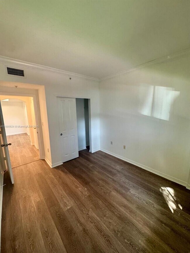 Photo - 9172 Collins Ave Unit 212
