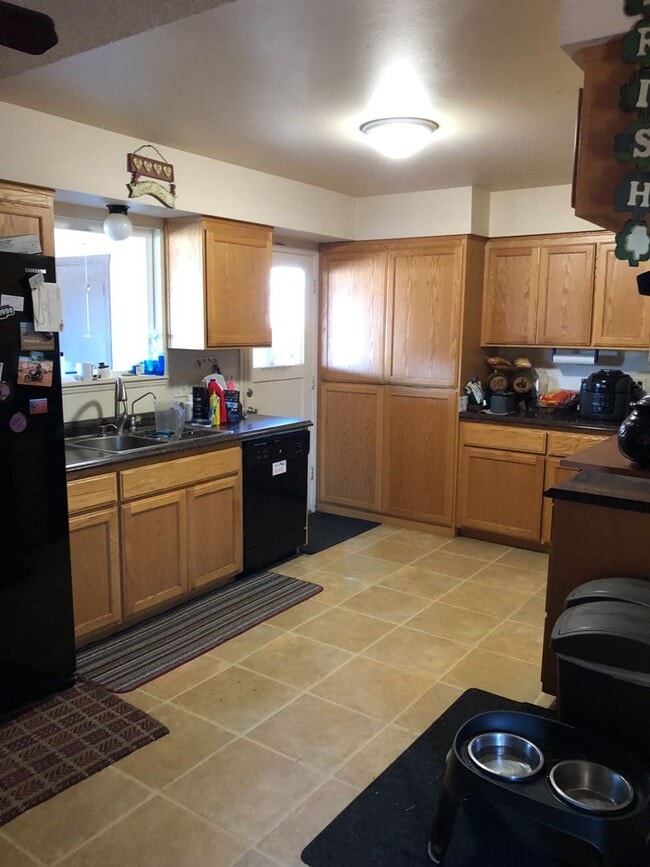 Building Photo - 3 bedroom 2 bath house in Los Osos for rent