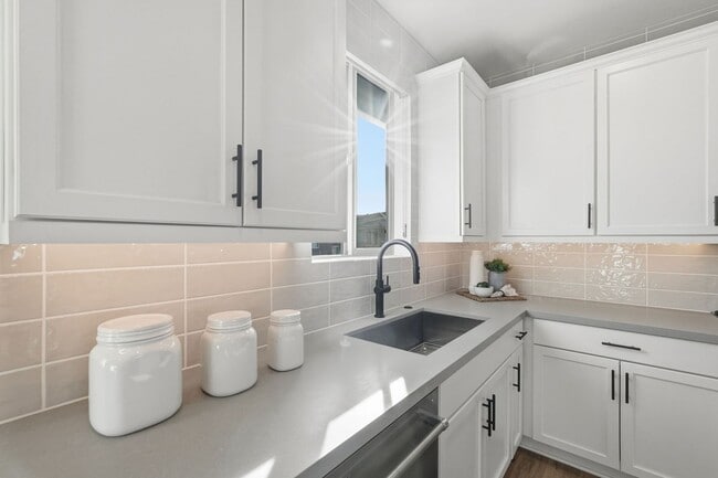 Photo - 2121 W Sonoran Desert Dr