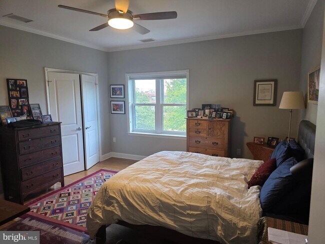 Photo - 401 13th St NE Unit 408