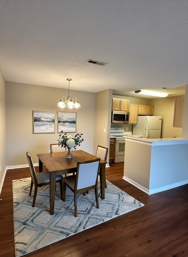 Photo - Private Condo in The Meridian, Mount Pleasant - Available July 1, 2026!