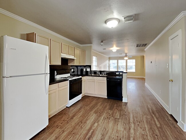 Photo - 18722 Atasca Oaks Dr