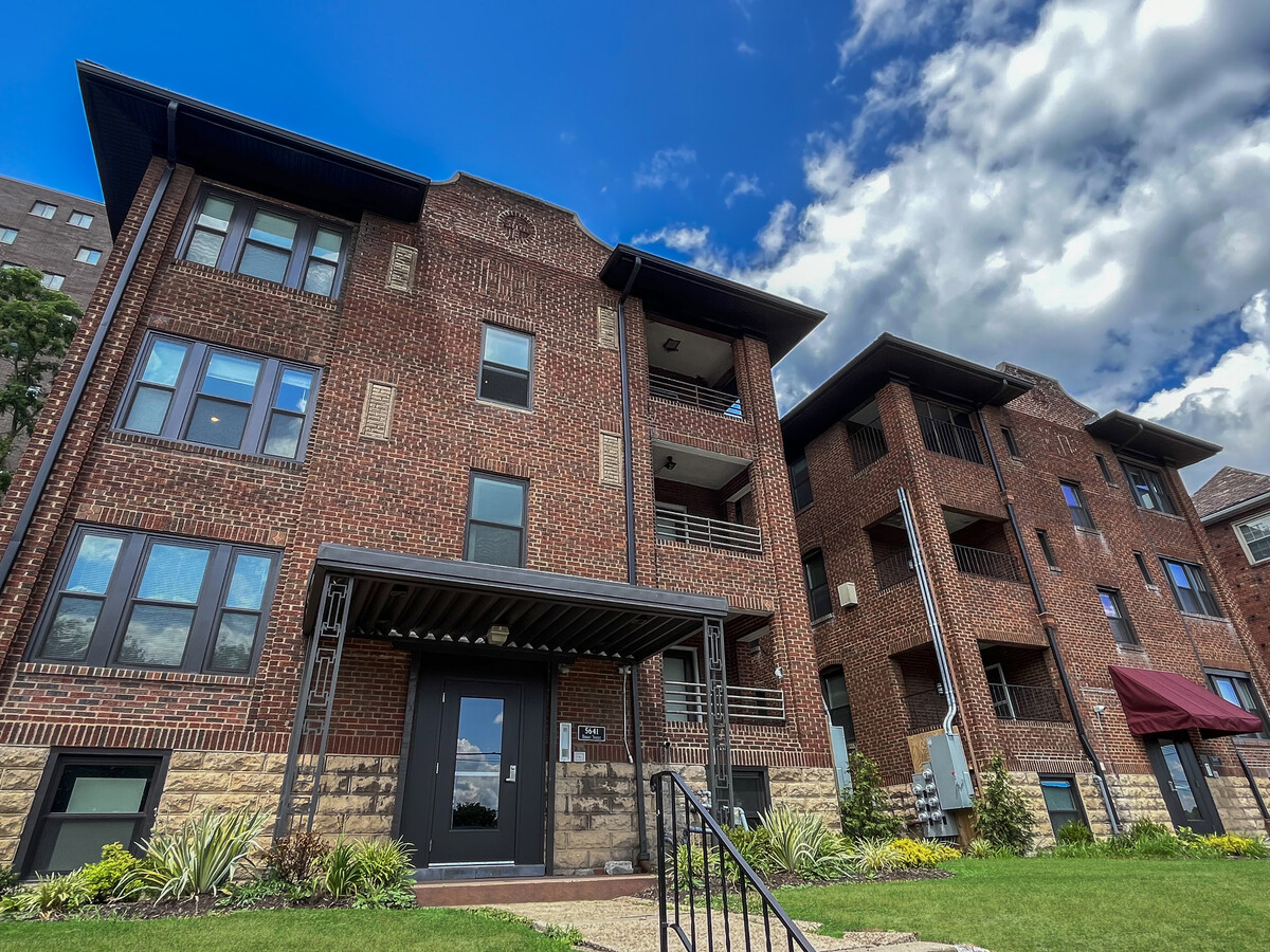 5635-5645 Hobart, Pittsburgh, PA 15217 - 5635-5645 Hobart, Pittsburgh, PA 15217 Apartments