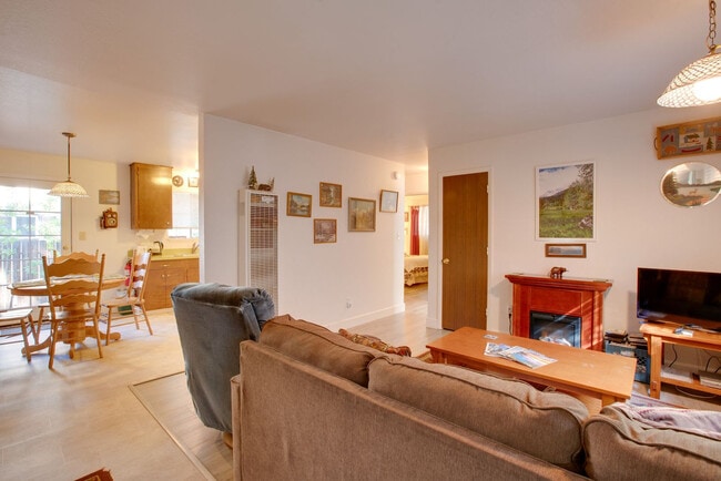 3746 Pioneer Trail Unit SI ID1546372P