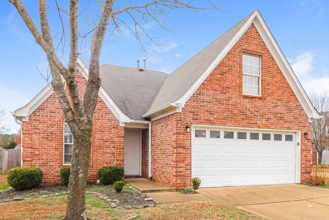 Photo - 5871 Carrel Cove