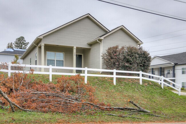 Photo - 3 Bedroom Ranch in Grovetown