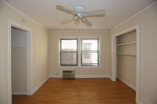 Photo - 833 W Wolfram St Unit J00W