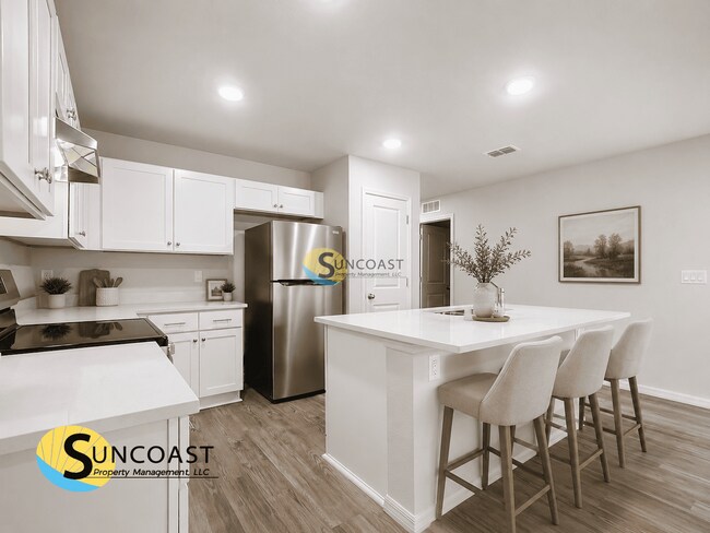 13 Unique Ct Unit B
