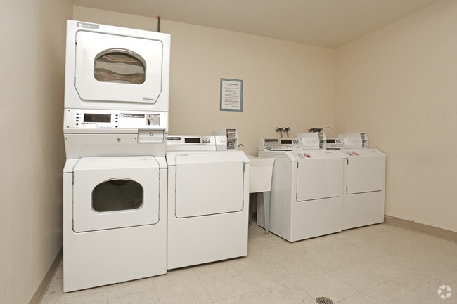 Laundry Facilities - Hampden Square Apts and Townhomes