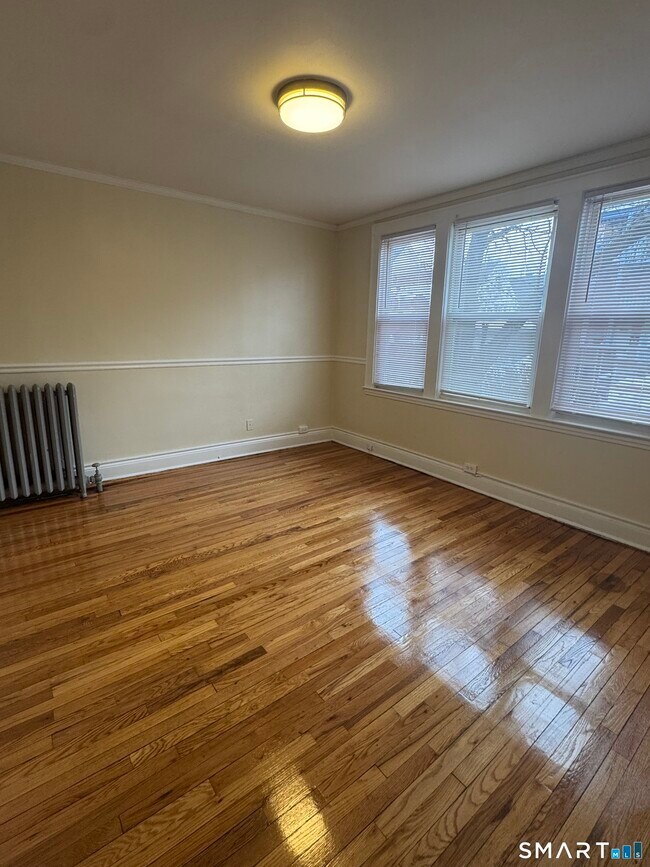 Photo - 956 Capitol Ave