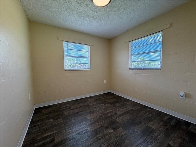 Photo - 2988 Stowe Pl