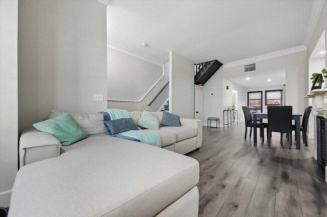 Photo - 49A SOUTH St