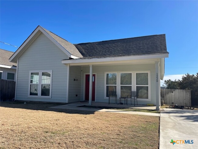 Building Photo - 1220 Diamondhead Dr