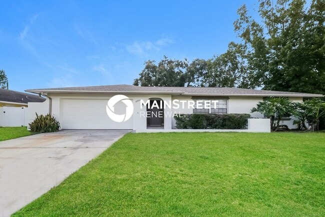 Building Photo - 3 Bedroom Pet-Friendly Home in Orlando, FL with Main Street Renewal