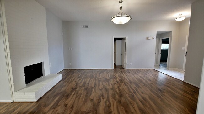 Photo - 12800 Briar Forest Dr Unit 111
