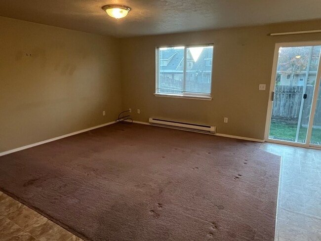 Photo - 3 bdrm/2.1 bath Duplex for Rent in Harrisburg
