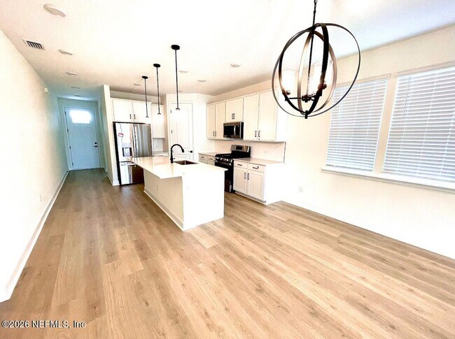 Photo - 3415 Auvenshine Wy