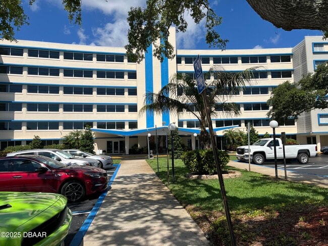 Photo - 1224 S Peninsula Dr Unit 401