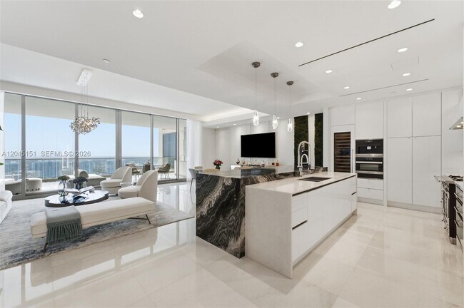 Photo - 17901 Collins Ave Unidad 3906