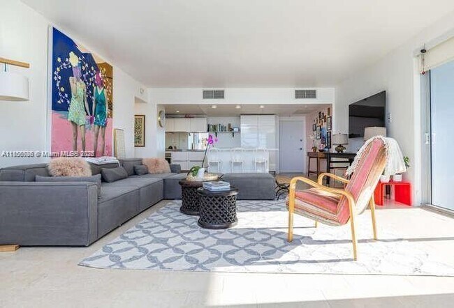 Photo - 20 Island Ave