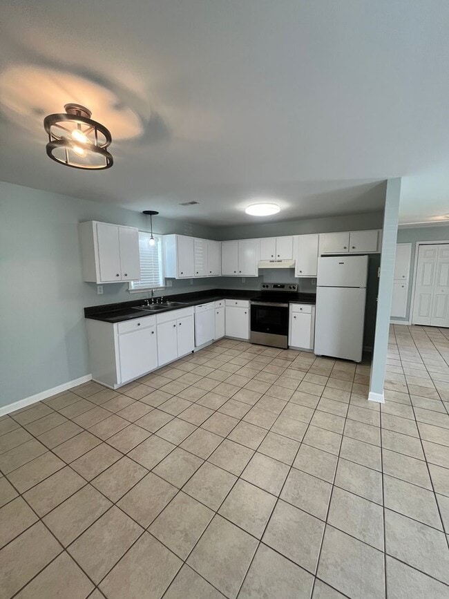 Photo - 3941 Greenpond Rd