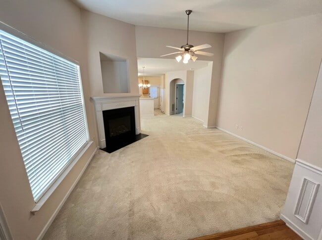 Photo - Cute Ranch Home near Southpoint and RTP