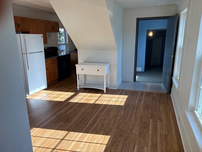 Photo - 144 Rumford St Unit 2