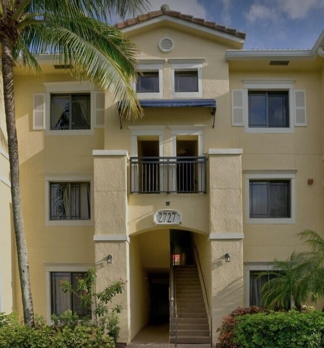 Building Photo - 2727 Anzio Ct Unit 204