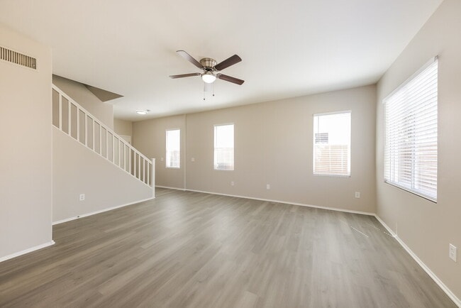 Photo - 34928 N 31st Ave