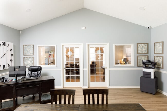 Photo - Magnolia Heights