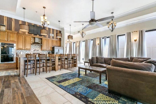 1818 Carondelet St Unit SI FL3-ID1269243P