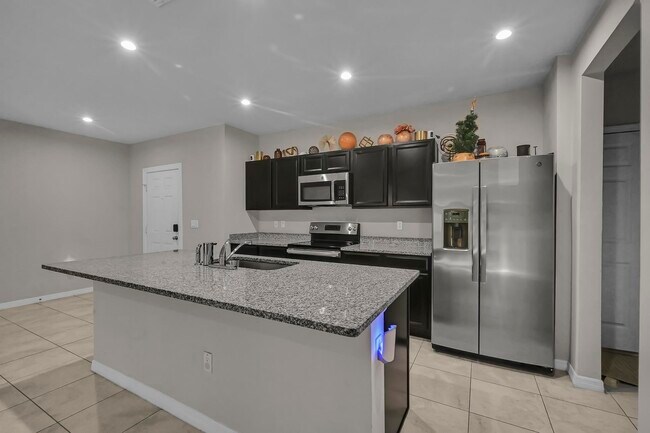 Photo - 3351 Liberty Square Way