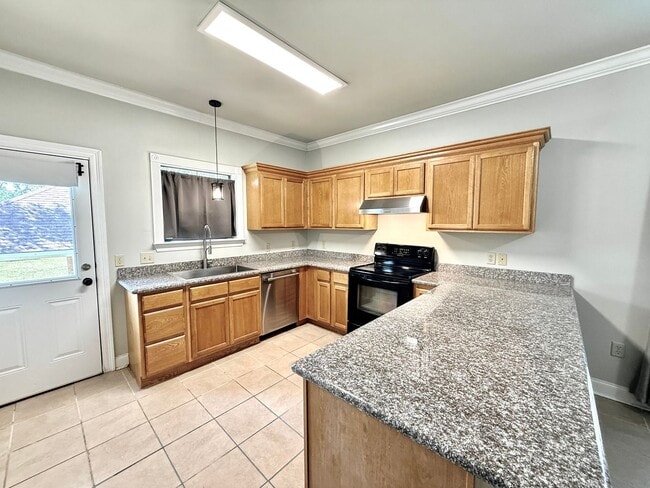 Photo - 16918 Watkins Rd