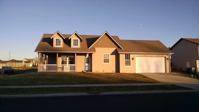 Photo - Post Falls Beauty