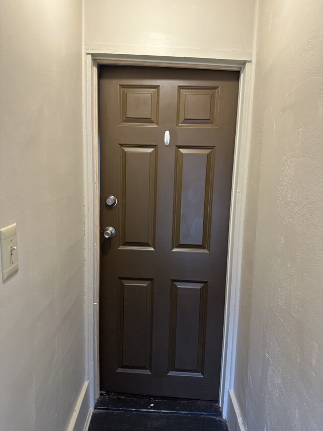 Building Photo - 224 Madison St Unit Apt. 3