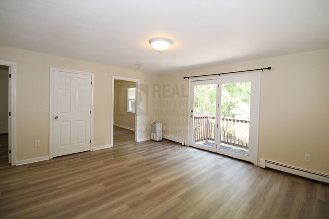 Photo - 11 Hickey St Unit 3