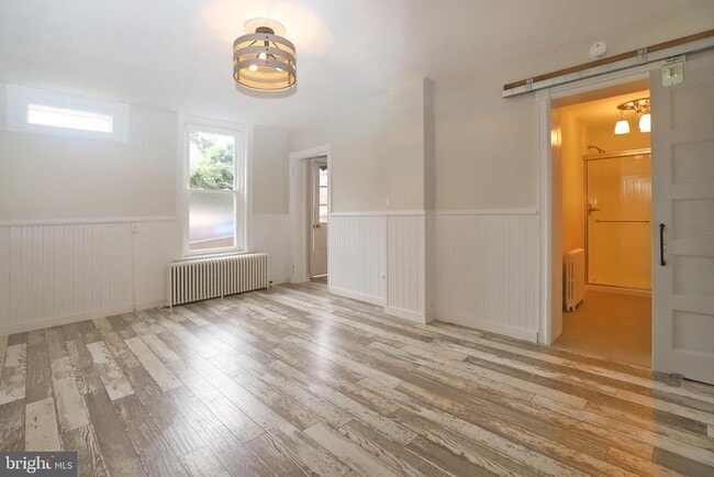 Photo - 17 N Franklin St