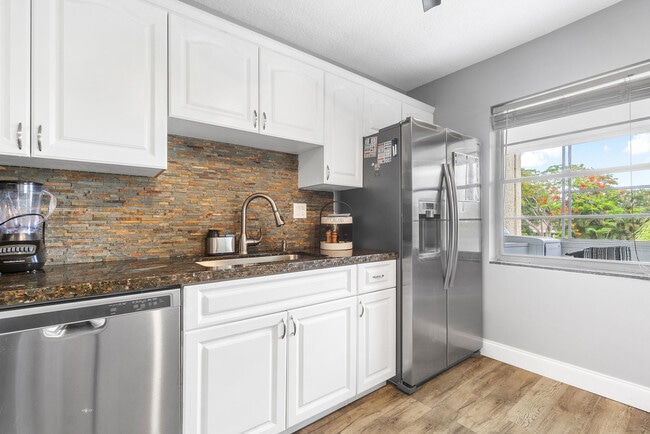 Photo - 126 Sparrow Dr Unidad 11b