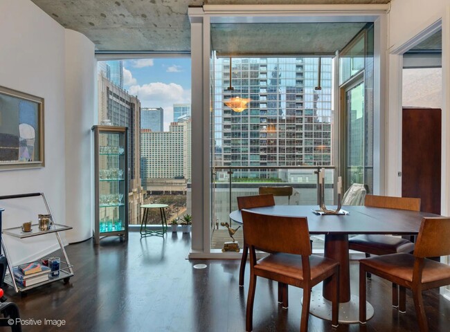 Photo - 1260 N Astor St Condo Unit 3711