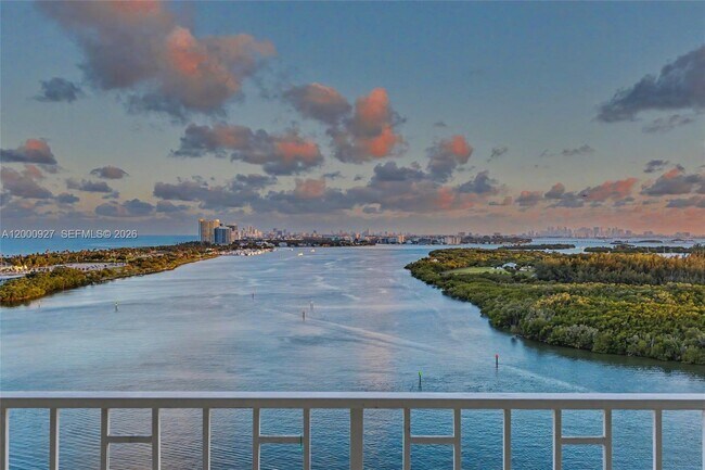 Photo - 500 Bayview Dr Unit 1930