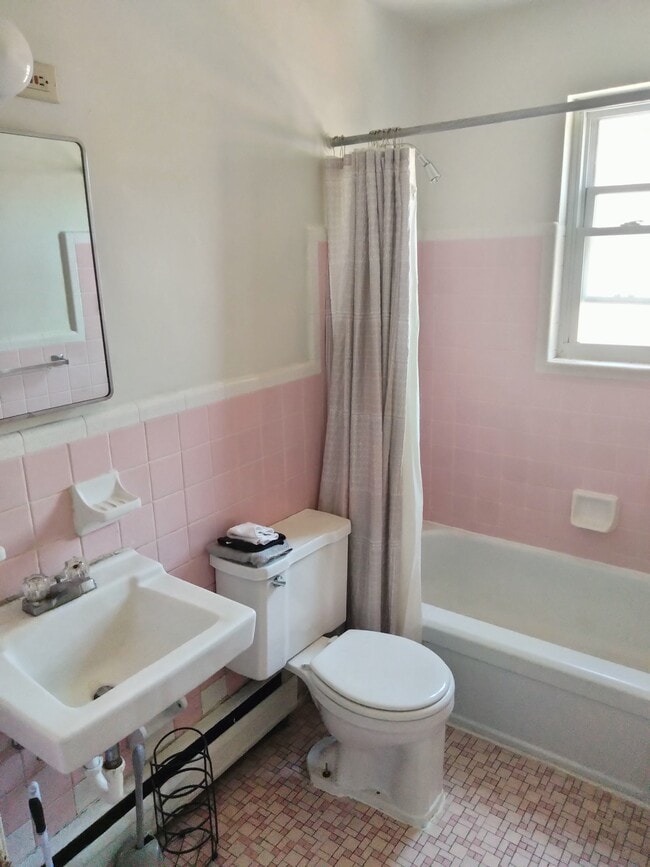 2512 Flanigan Ct Unidad 2512 Flanigan Ct #3
