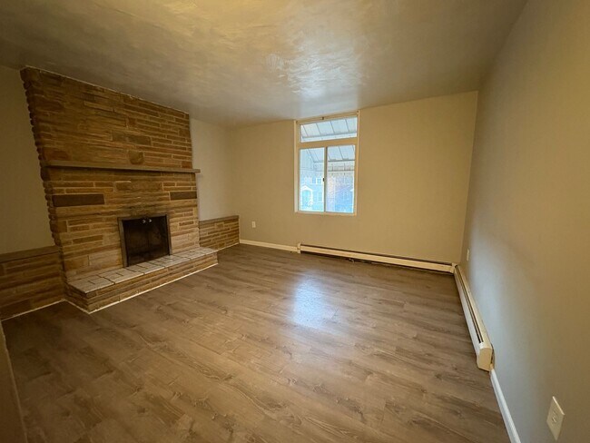 Photo - 62 N Bryant Ave Unit Apt 2