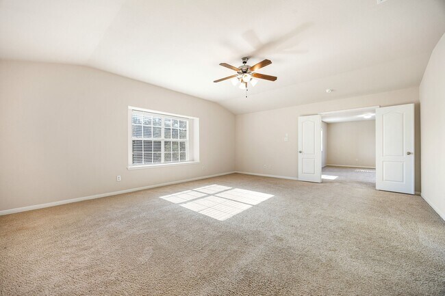 Photo - 506 Stream Mill Ln