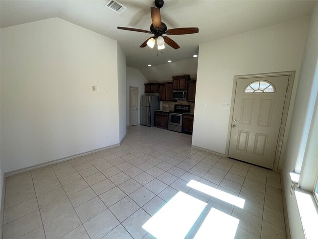 Photo - 16928 W Ivanhoe St