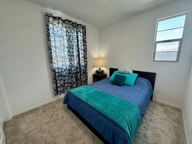 Photo - Spacious 3 Bed / 3.5 Bath Condo in The Preserve Community