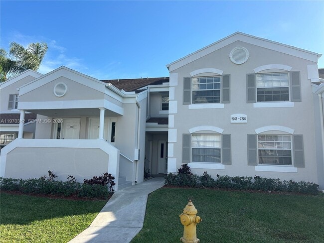 Building Photo - 2268 SE 27th Dr Unit 202-7F