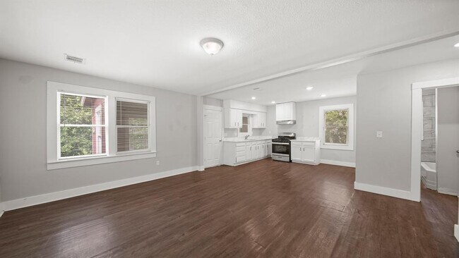 Photo - 1164 3 Rd St